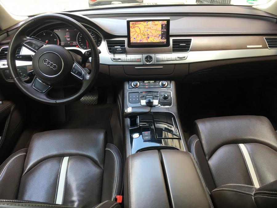 audi-a8-06-2011-4.jpg