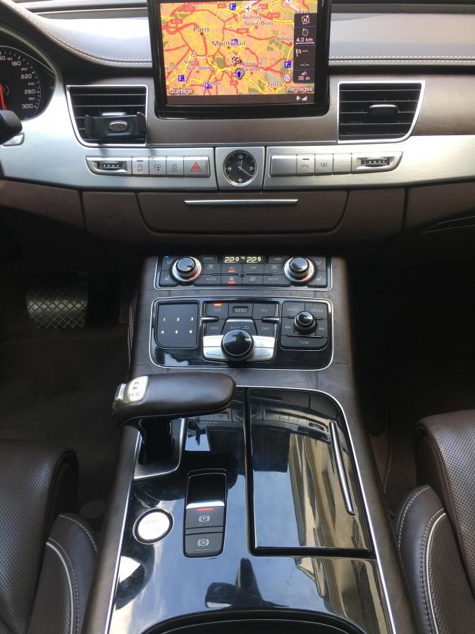 audi-a8-06-2011-5.jpg