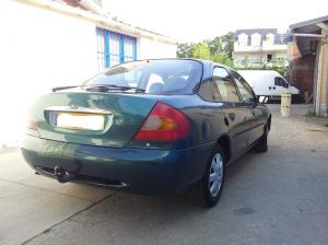 ford-mondeo-04-1999-4.jpg