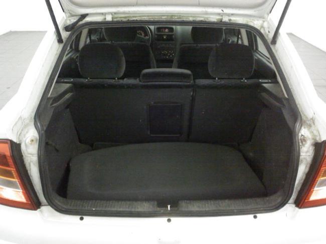 opel-astra-09-1998-ly0n-6.jpg