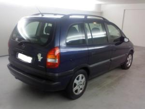 opel-zafira-05-2000-2.jpg