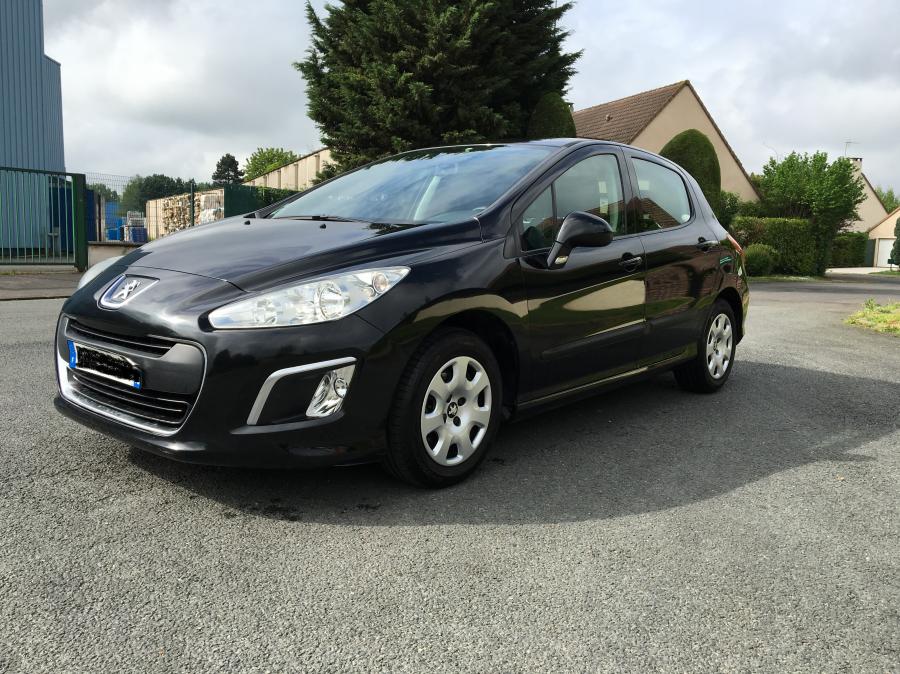 peugeot-308-06-2011-1.jpg