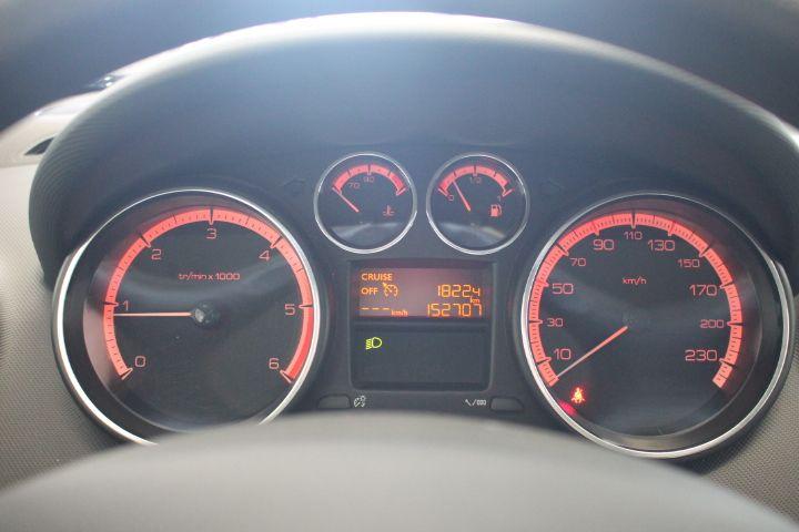 peugeot-308-06-2011-6.jpg