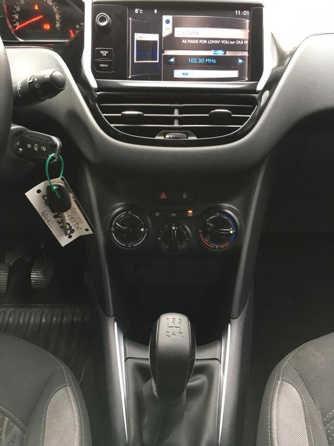 peugeot-308-09-2012-qj94-5.jpg