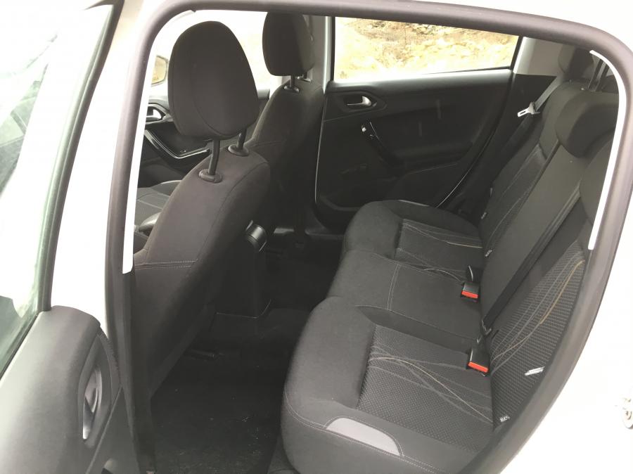 peugeot-308-09-2012-qj94-7.jpg