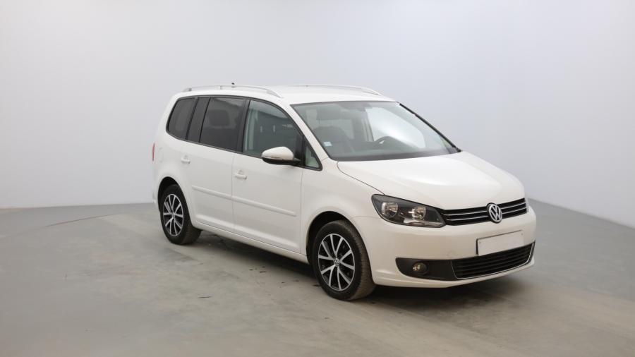 volkswagen-touran-03-2011-3.jpg