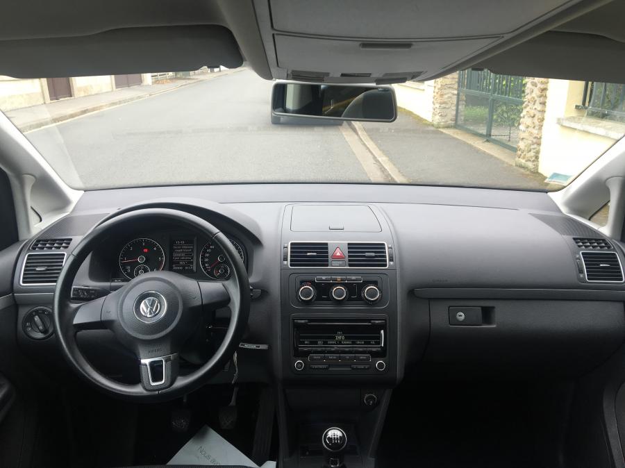 volkswagen-touran-11-2012-0tji-5.jpg