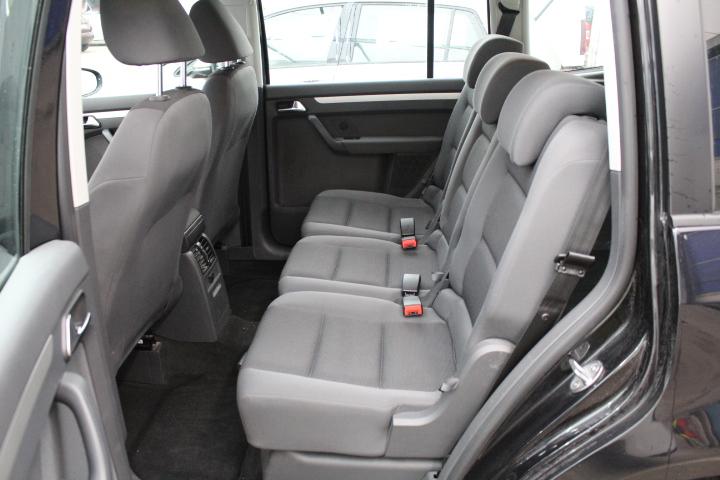 volkswagen-touran-11-2012-0tji-7.jpg