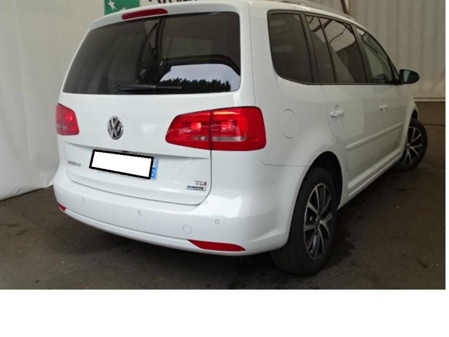 volkswagen-touran-12-2014-k1og-2.jpg