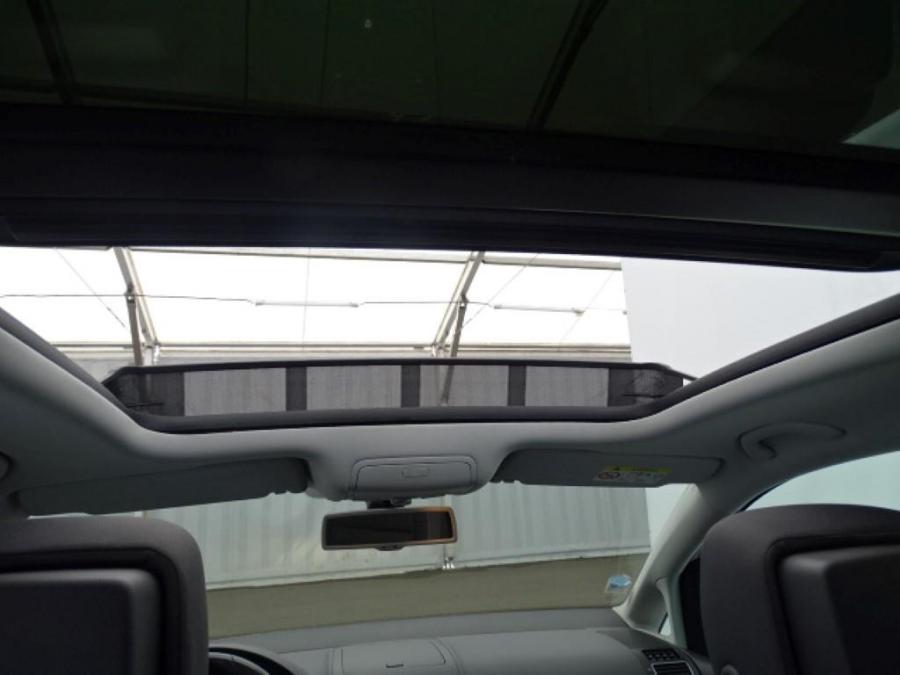 volkswagen-touran-12-2014-k1og-6.jpg
