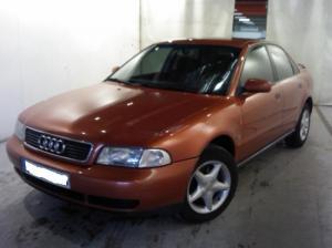 audi-a4-06-1996-1.jpg