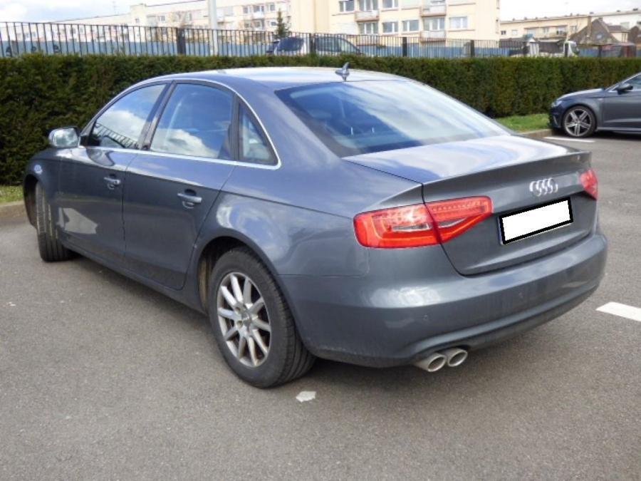 audi-a4-12-2014-xkqj-3.jpg