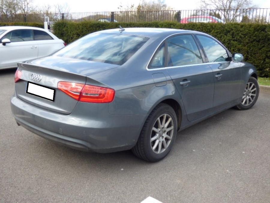 audi-a4-12-2014-xkqj-4.jpg