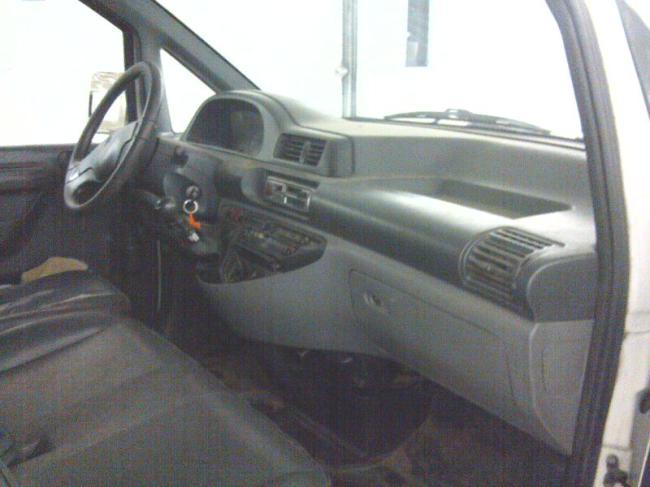 citroen-jumpy-12-2002-3.jpg