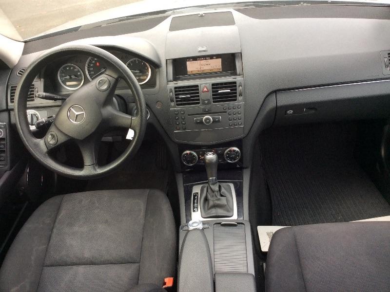 mercedes-c200-12-2009-4.jpeg