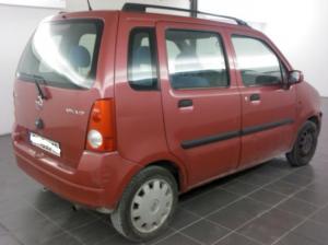 opel-agila-10-2000-2.jpg