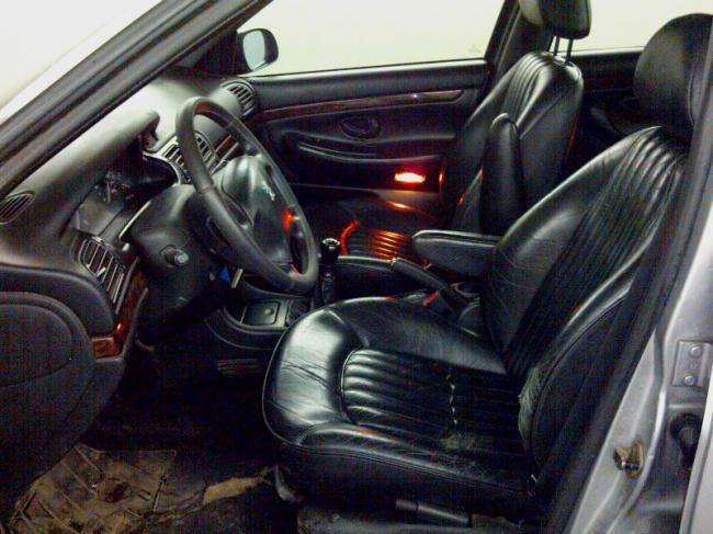 peugeot-406-01-2001-3.jpg