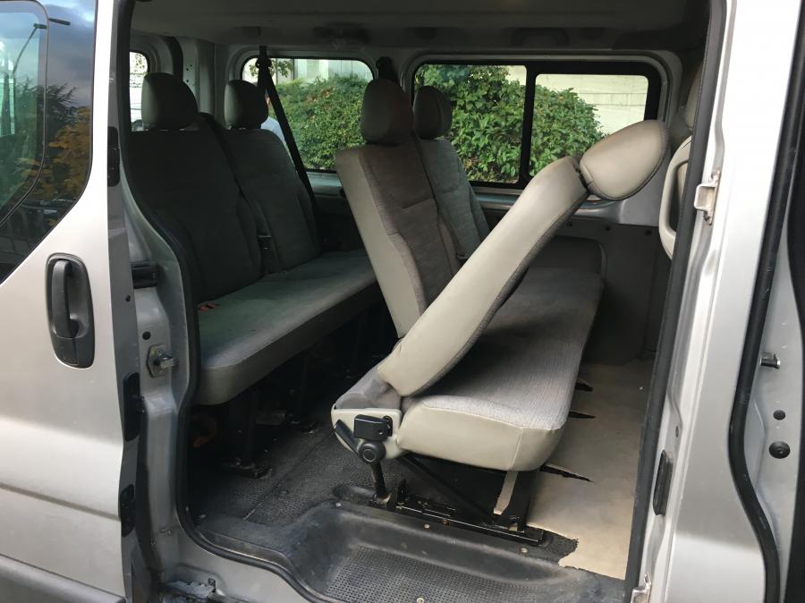 renault-trafic-12-2011-6.jpg