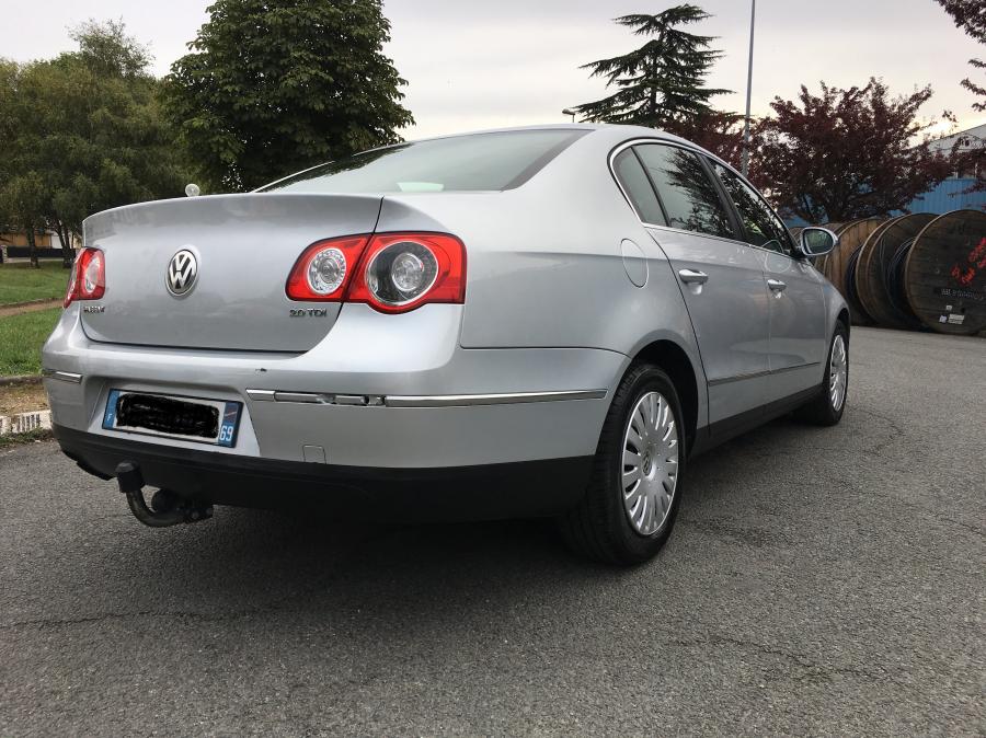 volkswagen-passat-05-2005-3.jpg