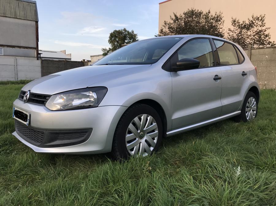 volkswagen-polo-12-2009-1.jpg