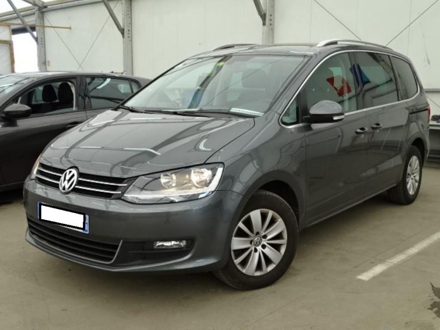 volkswagen-sharan-08-2014-1.jpg