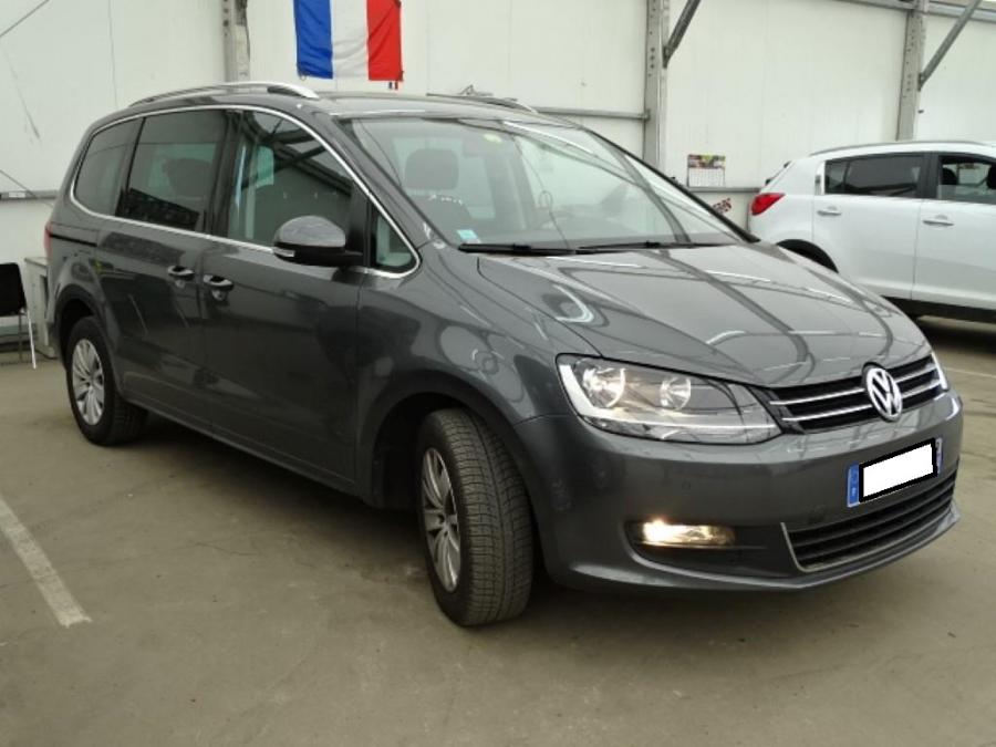 volkswagen-sharan-08-2014-2.jpg