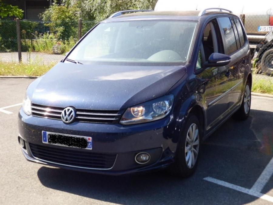 volkswagen-touran-06-2013-2.jpg