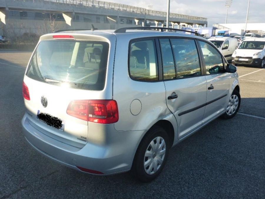 volkswagen-touran-12-2012-grnl-2.jpg